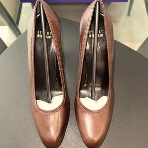 Stuart Weitzman Cabled Brown Pumps
